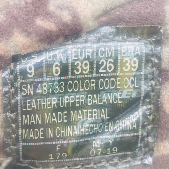 Skechers Gray Side Zip Suede Women's Ankle Boots - Size 9 - Picture 10 of 16